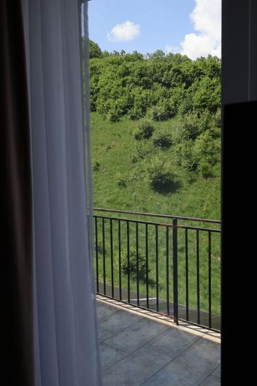 Apartament 3 camere de vânzare - 17