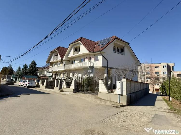 Casă cu 4 camere cu Teren 506 Mp în Sânmartin