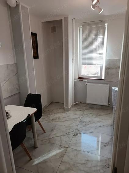 Apartament cu 2 camere semidecomandat în Gara de Nord