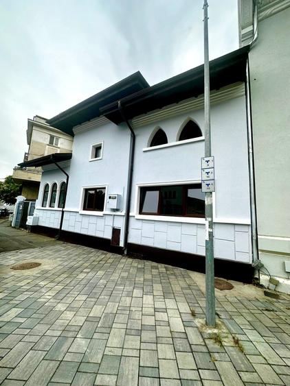 Casă individuală cu 6 camere cu Teren 375 Mp în Grădina Icoanei