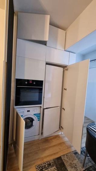 Apartament cu 2 camere semidecomandat, mobilat în Alba Iulia