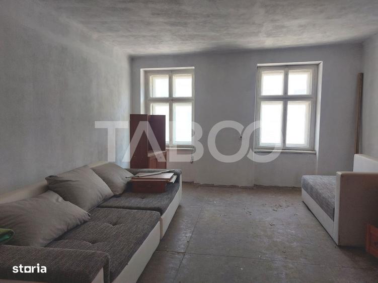 Comision 0-Apartament 2 camere 37mp la casa necesita renovare Cisnadie - 10