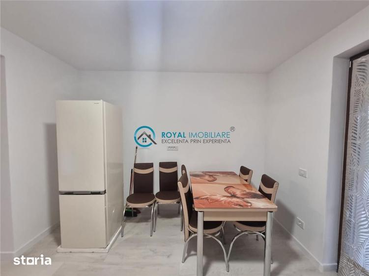 Casă cu 3 camere cu Canalizare în Păulești