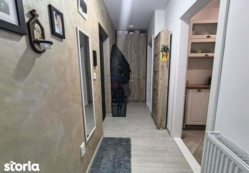 Garsonieră, mobilată în Ipotești