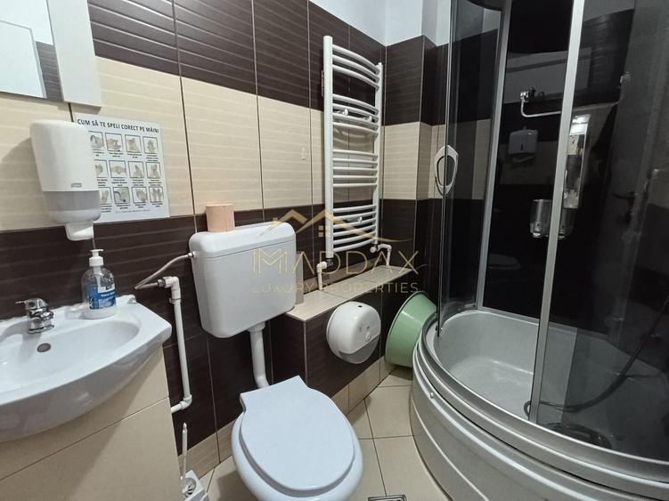 Casă individuală cu 5 camere cu Canalizare în Chirigii