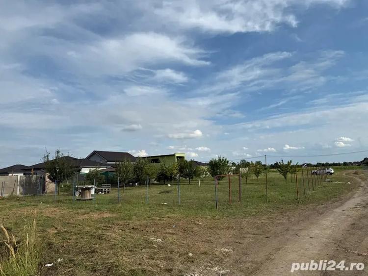 Teren de 673 mp, în Moșnița Veche