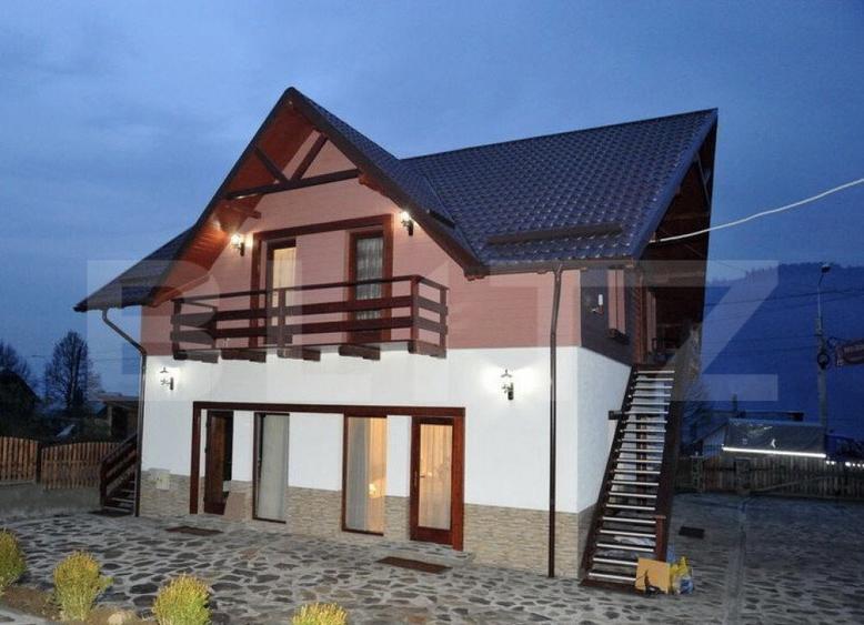 Oferta unica: pensiune ?i teren generos de 16000 mp in - 16