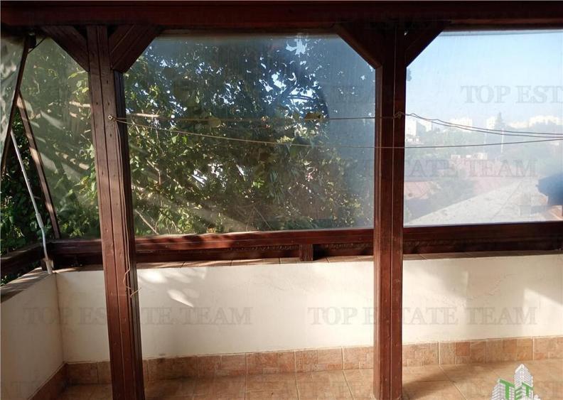 Vila deosebita, Brancoveanu, Luica, curte generoasa. Merita - 8