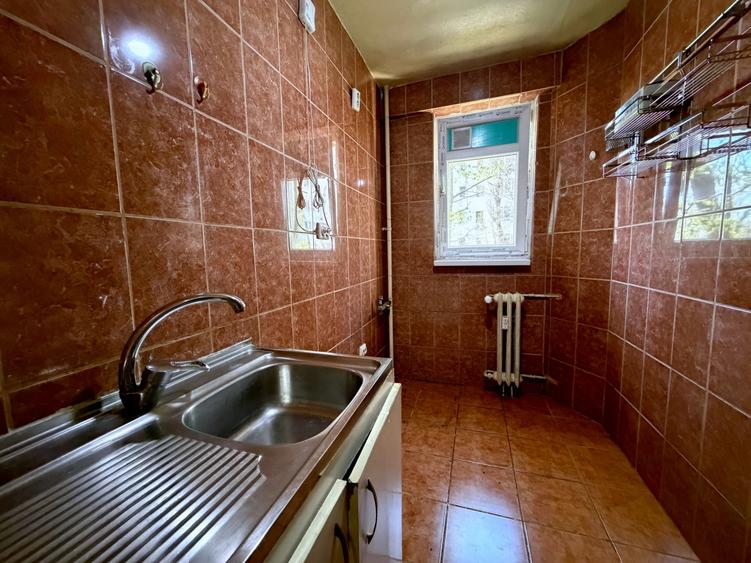 Apartament 2 camere | etaj 2/10 | bloc reabilitat | Str. Luica, Sector 4 | 1973 - 6