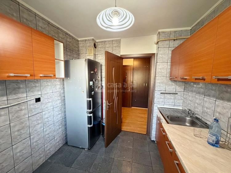 Pacurari - Petru Poni, 3 camere decomandat, amenajat, liber - 3