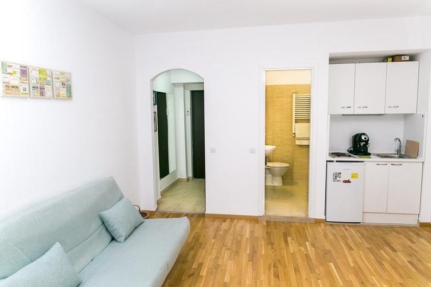 Garsoniera | Centrala de bloc | Pet Friendly| Metrou Piata Romana - 7