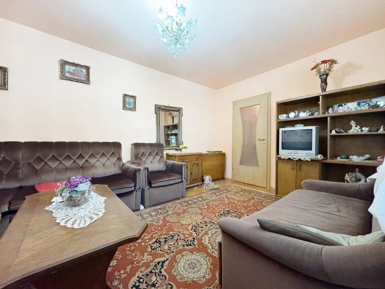 Apartament 3 camere decomandat 70mp+5mp balcon, etaj3/4-Gheorghe Lazar - 2