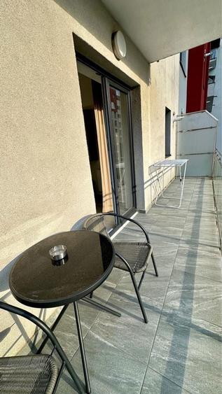 Se inchiriaza proprietar apartament vizavi mall Coresi Tractoru - 6