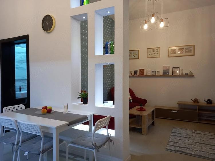 Apartament cu 2 camere decomandat în Ultracentral