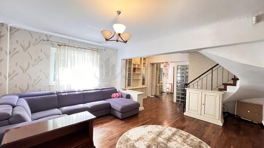 REV2004011 Vila 5 camere Herastrau - 1