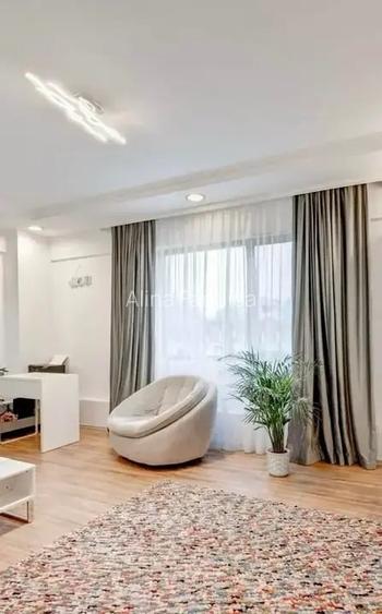 Apartament de Vânzare 3 Camere - Iancu Nicoale - Piscină Exterioară