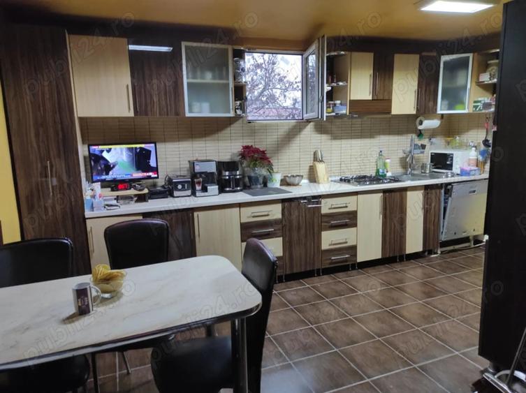 Casa de vanzare cu teren - 6