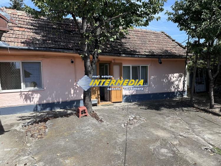 Casa de vanzare Centru 3 camere cu toate utilitatile - 4