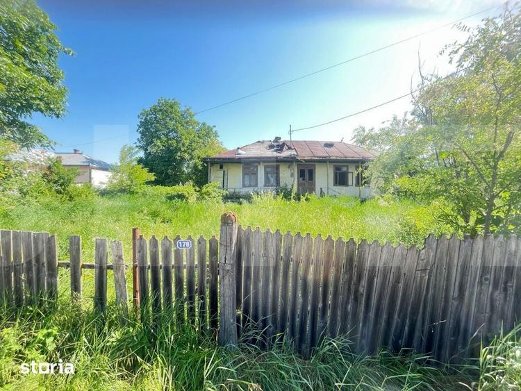 Casa batraneasca de vanzare in Tocileni, cu teren generos de 2019 mp - 1