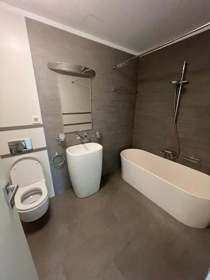 Apartament cu 3 camere decomandat, mobilat în Dorobanți