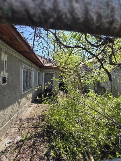 Casă individuală cu 4 camere cu Teren 160 Mp în Coiciu
