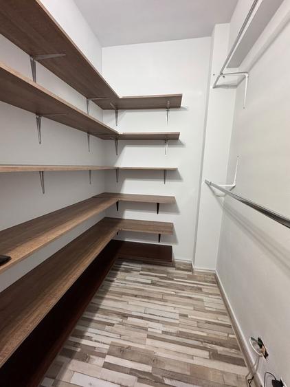 Inchiriez apartament 2 dormitoare + living - 5