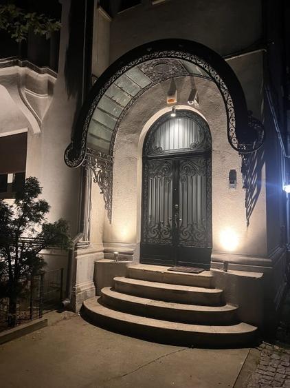 Str Belgrad, Capitale, Ap. tip duplex, 221mp: 122mp Hochparterre + 99mp Demisol - 2