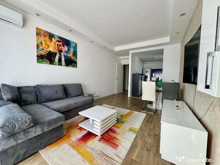 COSMOPOLIS - Apartament 3 camere, mobilat si utilat, vedere piscina - 1