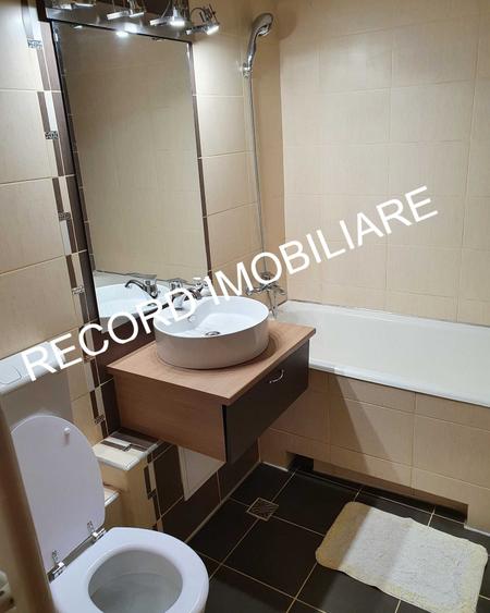 Apartament decomandat 3 cam, 2 bai, zugravit,balcon cartier Grigorescu - 5