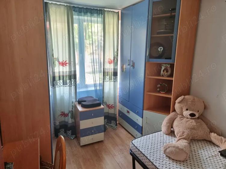 Apartament 3 camere semidecomandat 75000 euro - 8