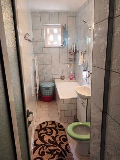 De vanzare apartament 2 camere - 2