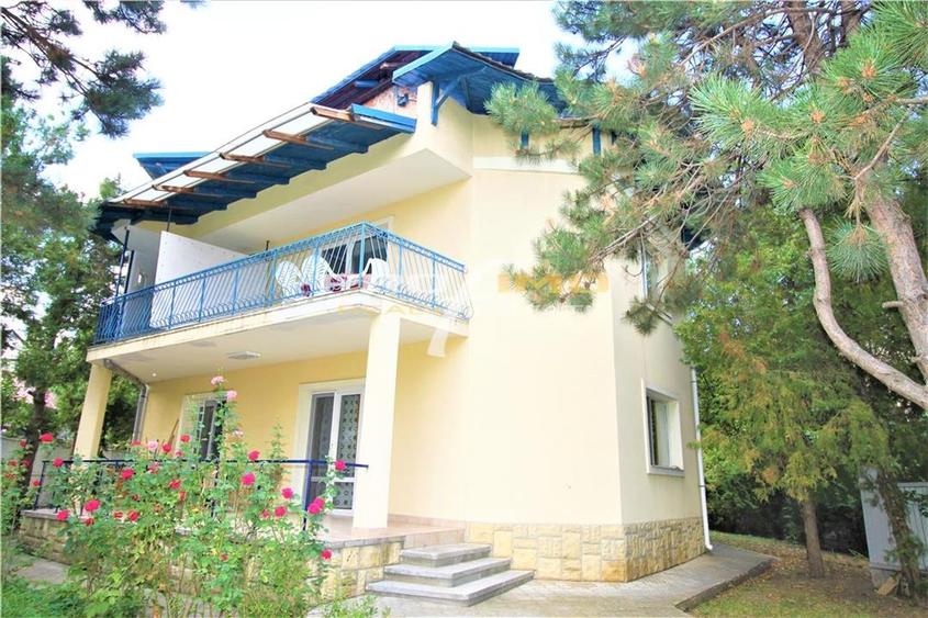 Costinesti - Vila P+1E+terasa, cu 9 camera, cu.teren 977mp. dubla deschidere - 1