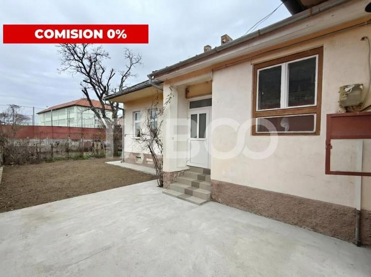 Spatiu de inchiriat pretabil Restaurant - zona Lupeni - Comision 0 - 1