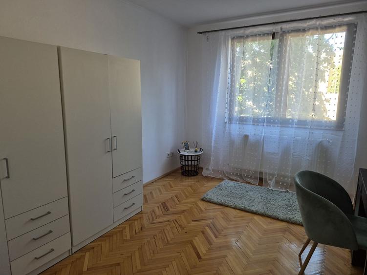 Inchiriez apartament in Rogerius - 3
