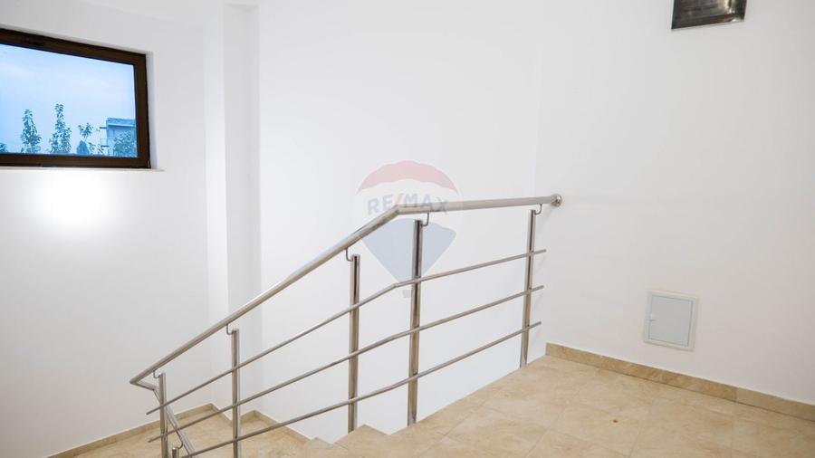 INVESTITIE - Vanzare vilă spatioasa cu S+P+2E+M, zona Doamna Ghica - 6