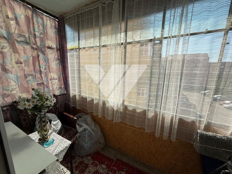 Apartament 3 camere decomandat etaj 2 zona Vasile Aaron Sibiu - 7