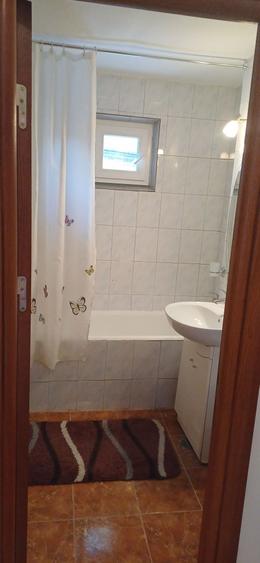 Ofer spre inchiriere apartament 3 camere - 2