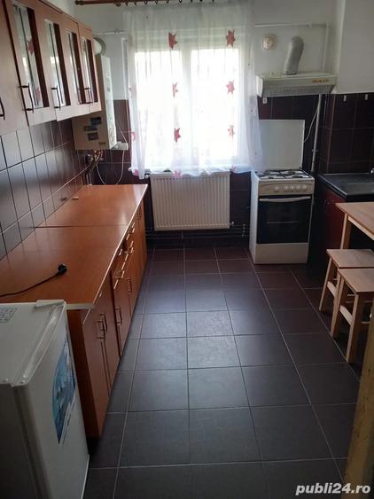 Vand apartament cu 3 camere in ora?ul Bumbe?ti-Jiu - 3