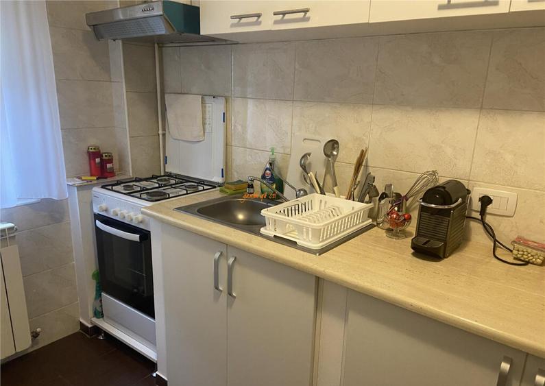 Garsoniera , zona Cartier Sud , parter , decomandata , 40mp - 10