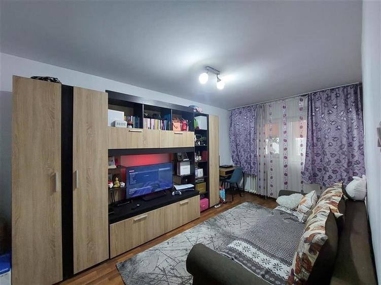 Garsoniera amenajata in Micalaca - 1