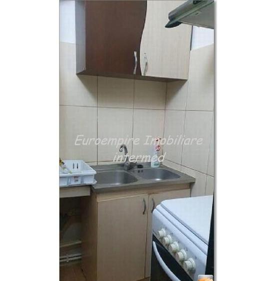 Apartament 2 camere decomandate zona Inel 2 - 3