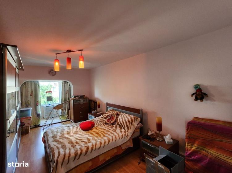 2 Camere Decomandat et 3 str Stefan cel Mare - 15