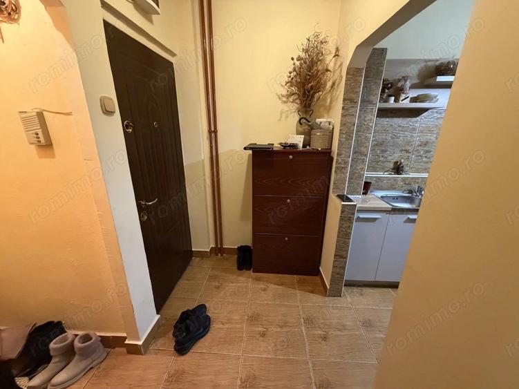 Etaj intermediar. Mobilat. pozitie excelenta - 5