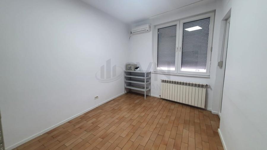 REV2005390 Vila 9 Camere I De Vanzare I Parcul Circului - 3