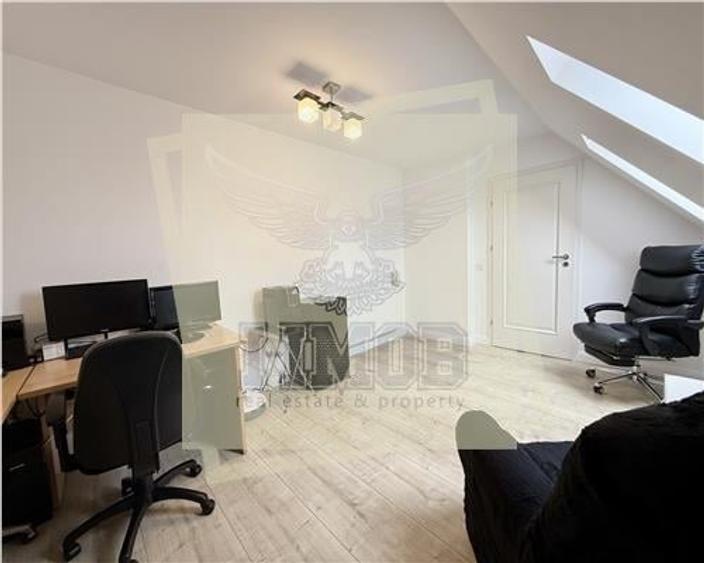 Apartament  4 camere 2 bai si loc parcare zona Valea Aurie - 14