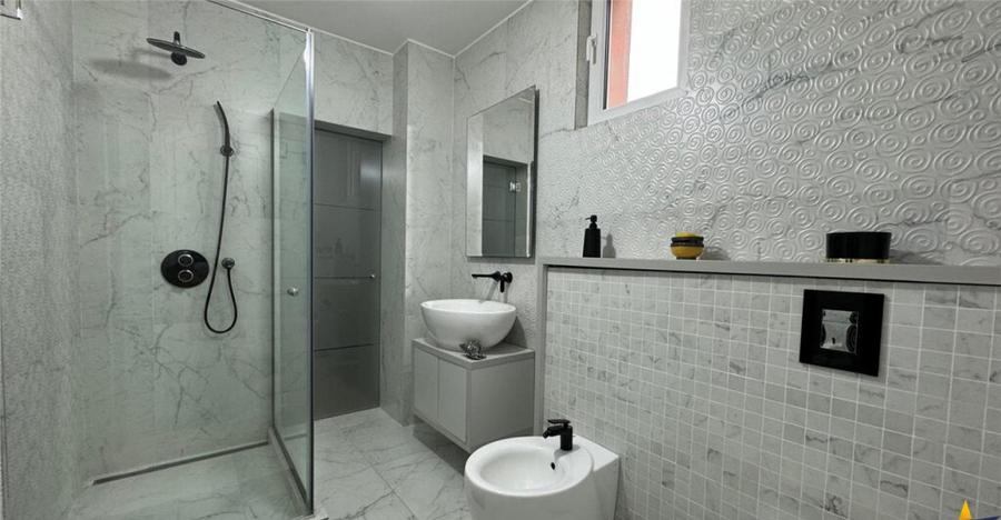 FILM3D! Vila Prestige: design atemporal cu finisaje LUX,Sant - 5