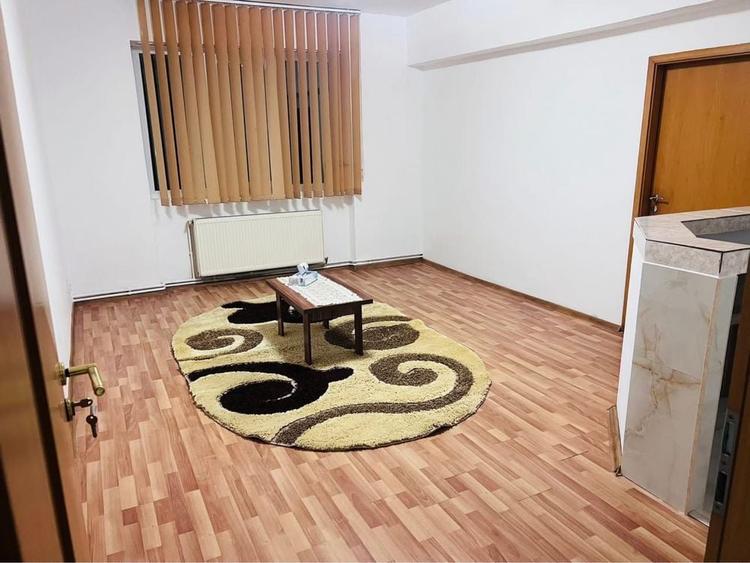Apartament de inchiriat - 4