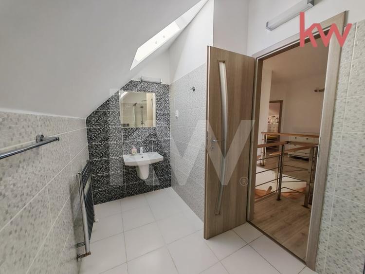 Casa noua, complet mobilata si utilata – Selgros - 9