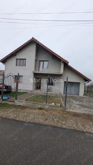 Vand Vila (Casa) la 15 km de Timisoara Sanmihaiul German