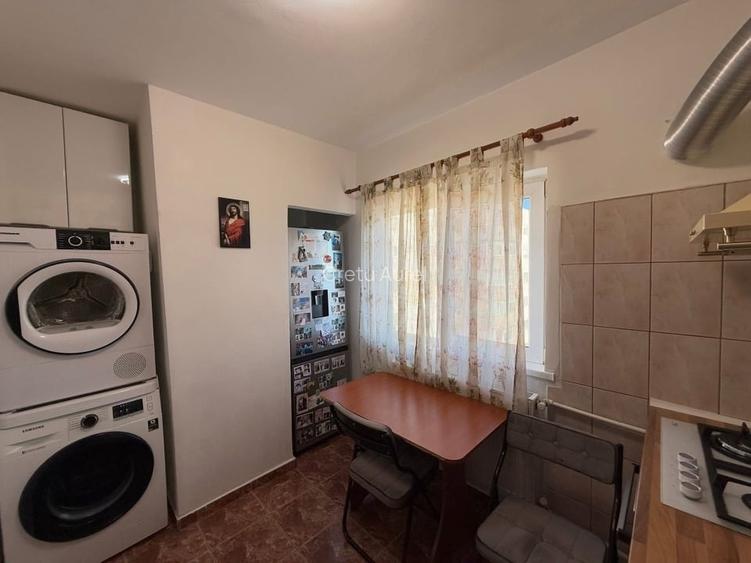 Apartament cu o camera Institutul de Marină